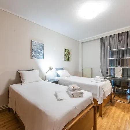 City Moon Seafront 3-Bedroom Apt By Halu! Thessaloniki Exterior photo