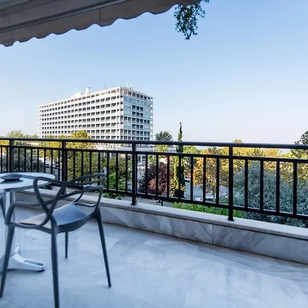 City Moon Seafront 3-Bedroom Apt By Halu! Thessaloniki Exterior photo