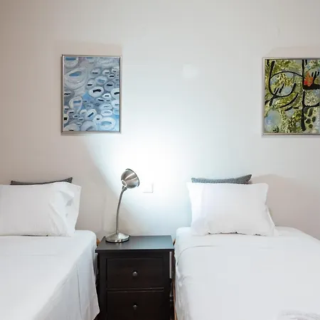 City Moon Seafront 3-Bedroom Apt By Halu! Thessaloniki Exterior photo